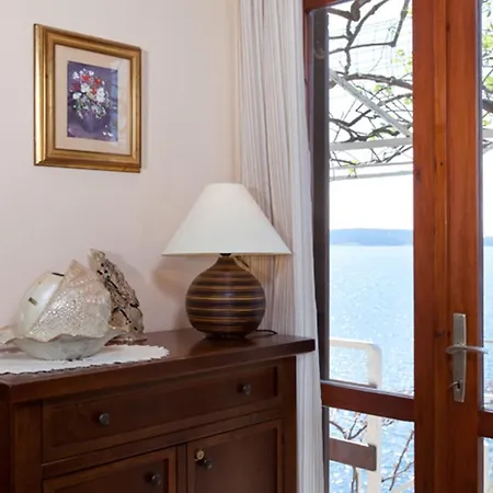 فندق Stone With Private Pool & Rocky & Fantastic Sea View , Bay 4*