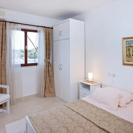 Stone With Private Pool & Rocky & Fantastic Sea View , Bay فندق 4*